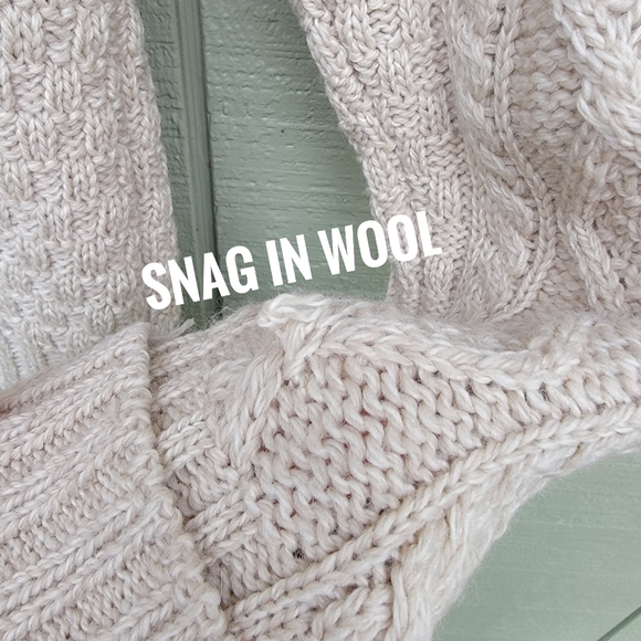 Inis Craft Irish 100% Merino Wool Cable Knit Zip - Picture 6 of 8